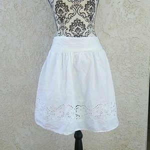 White Eyelet Embroidered Skirt Size Medium